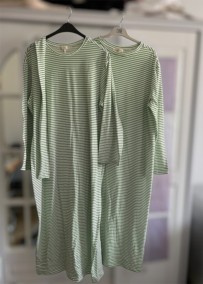 Çizgili Düz Penye Elbise - Görsel 2