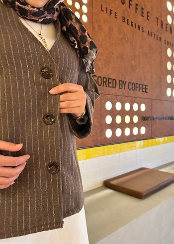 Düğmeli Kahverengi Çizgili kaşe hırka - Görsel 3