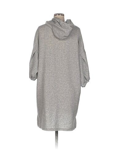 s Beden Bershka Günlük Elbise %70 İndirimli.