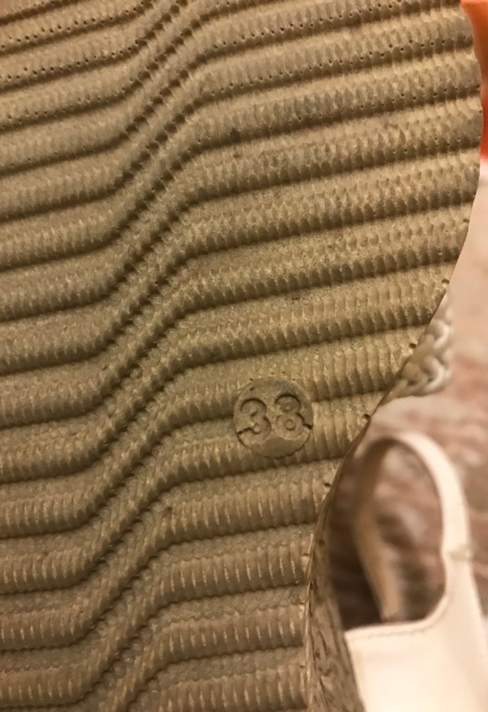 Beyaz Örgü Detaylı Dolgu Topuklu Kadın Ayakkabı - Görsel 3