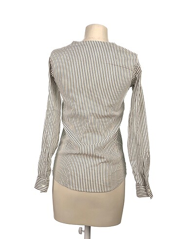 s Beden PreLoved Gömlek %70 İndirimli.