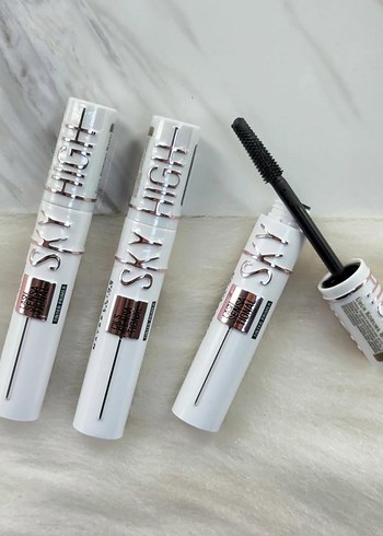 Maybelline Sky High Maskara