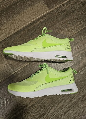 39 Beden yeşil Renk Nike Kadin Ayakkabi