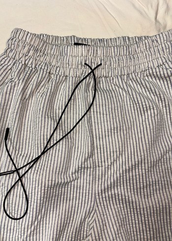 Gri Çizgili Keten Midi Pantolon - Görsel 4