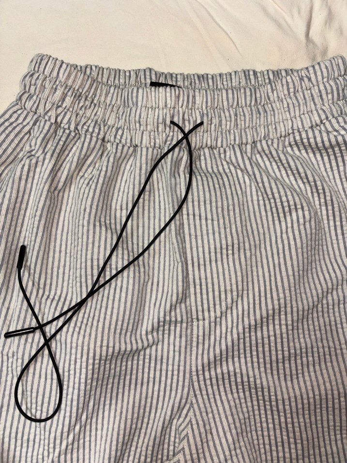 Gri Çizgili Keten Midi Pantolon - Görsel 4