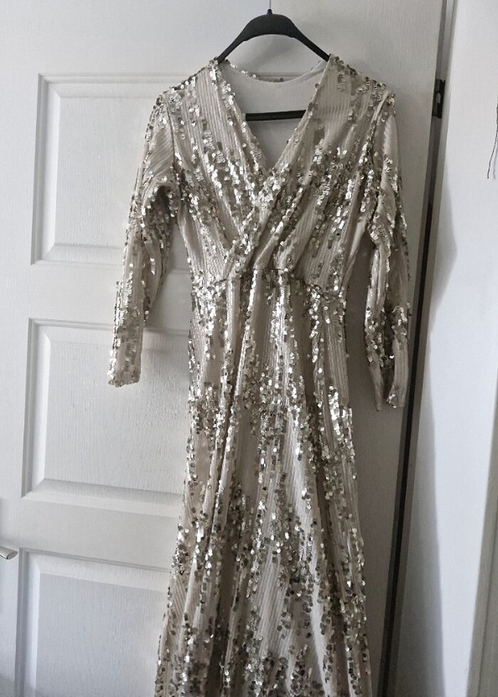 Pul payetli uzun elbise - Görsel 4