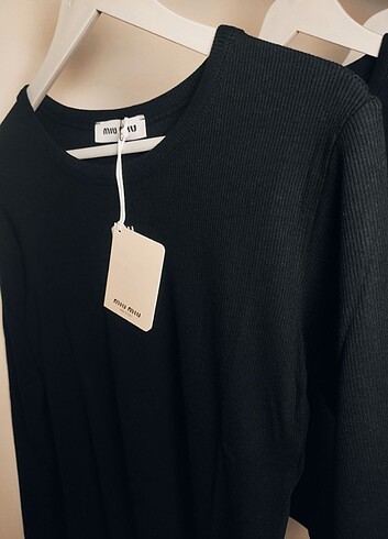 MiuMiu A+ Uzun Kollu Body