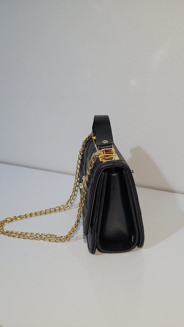 Chanel Model Zincir Askılı Çanta - Görsel 2