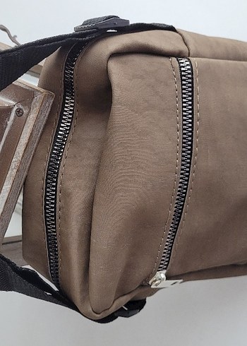 Bej Deri Kadın Çapraz Çanta Fermuarlı - Görsel 3