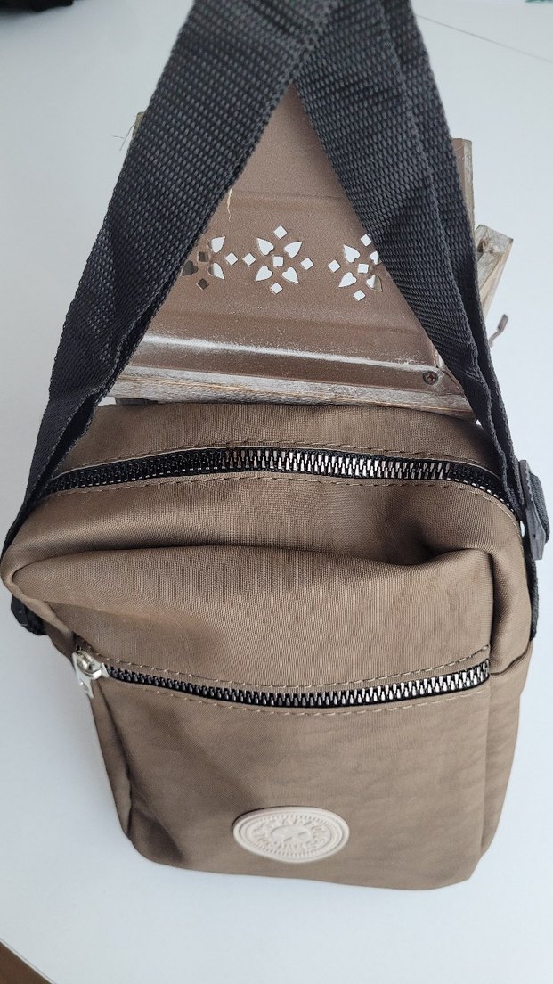 Bej Deri Kadın Çapraz Çanta Fermuarlı - Görsel 4