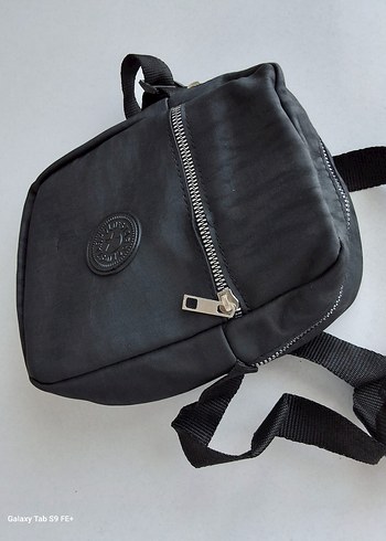 Kadın Siyah Fermuarlı Çapraz Çanta - Görsel 2