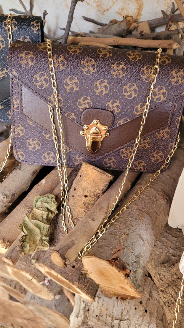 Zincir Askı Kutu Form Çanta - Görsel 3