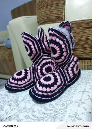 Pembe Renkli Örgü Kadın Ev Terliği - Görsel 2