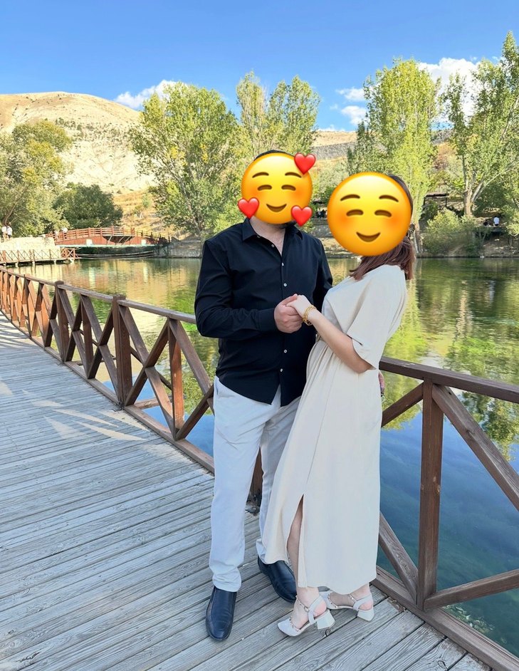 Bej V Yakalı Kemerli Uzun Keten Elbise - Görsel 2