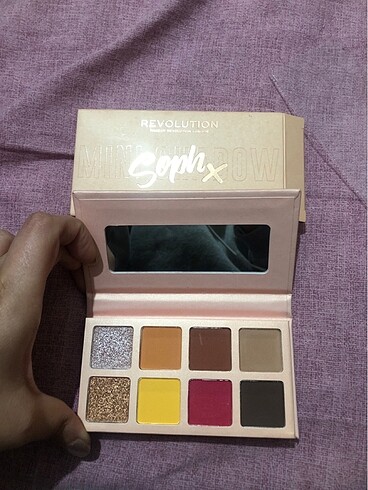 revolution sophx mini far paleti