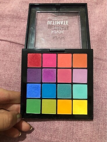 NYX nyx ultimate renkli far paleti