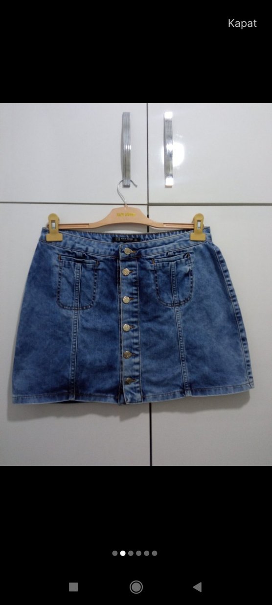 Düğmeli Mavi Jean Mini Etek - Görsel 2