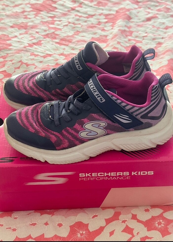 Skechers 35 mumara - Görsel 3