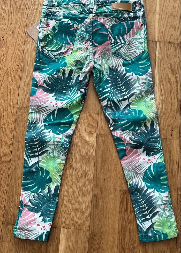 4/5 yaş sıfır pantalon - Görsel 2