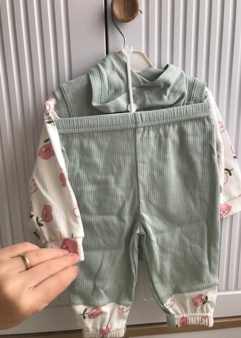 Çiçek Desenli Bebek Kız Takımı Uzun Kollu - Görsel 2