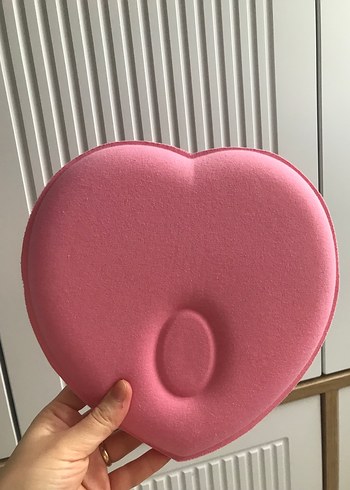 Kalp Şeklinde Pembe Çocuk Yastığı - Görsel 2