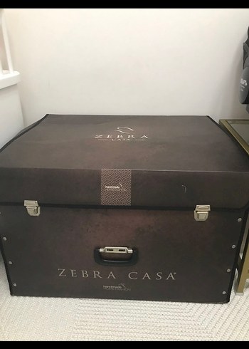 İşlemeli Gri Yatak Örtüsü - Görsel 4