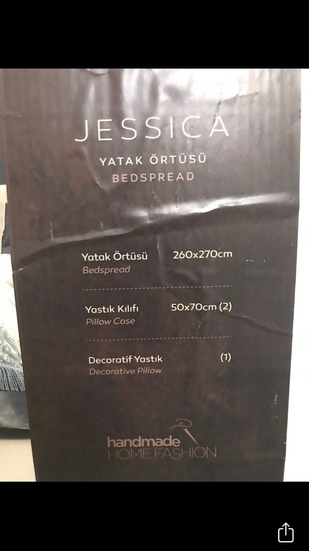 İşlemeli Gri Yatak Örtüsü - Görsel 5