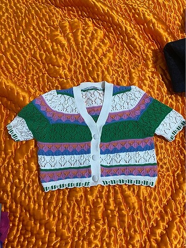 ÖRGÜ CROP YELEK