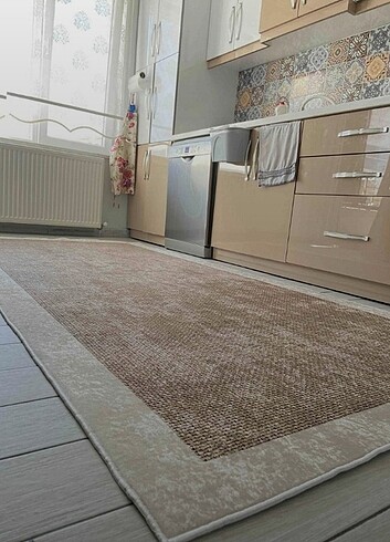 Kaymaz yıkanabilir dot taban halı&yolluk