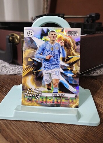 Phil Foden Topps Chrome Reflector Kart