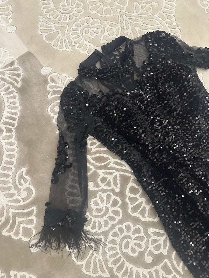 Siyah Payetli Uzun Kollu V Yaka Abiye Elbise - Görsel 2