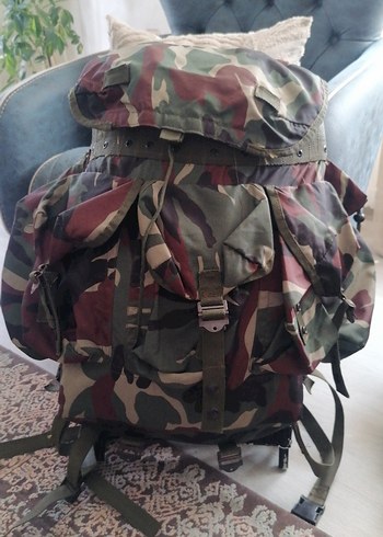 OUTDOR SIRT ÇANTASI