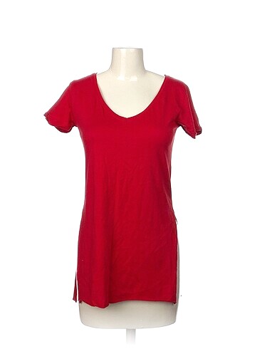 Diğer T-shirt %70 İndirimli.
