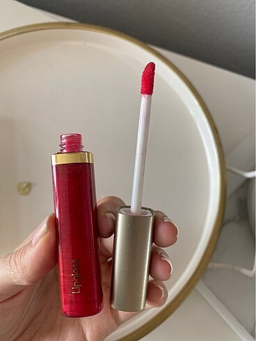 Maybelline Kajal lip gloss