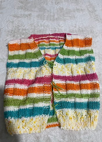 Renkli Örgü Bebek Kız Takımı 

Bandana 
Bere 
Yelek - Görsel 5