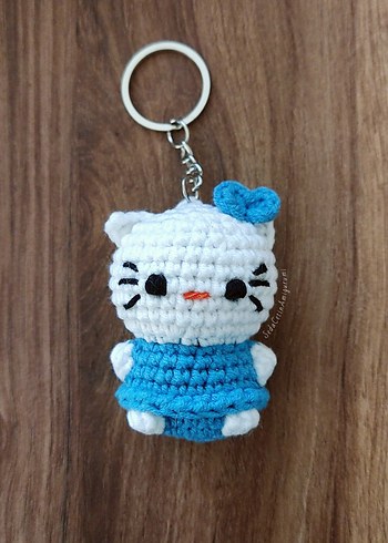 Hello Kitty Örgü Anahtarlık Amigurumi Çanta Süsü Mini - Görsel 4