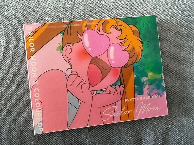  Beden ColourPop Sailor Moon far paleti