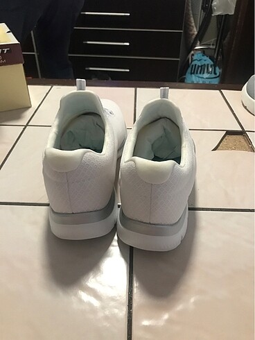 Skechers Skechers marka spor ayakkabı bayan