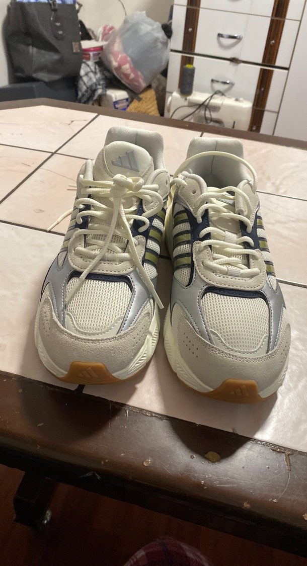 Beyaz Cırtcırtlı Stiletto Topuklu Kadın Spor Ayakkabı - Görsel 4