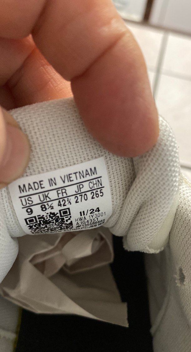 Beyaz Cırtcırtlı Stiletto Topuklu Kadın Spor Ayakkabı - Görsel 2