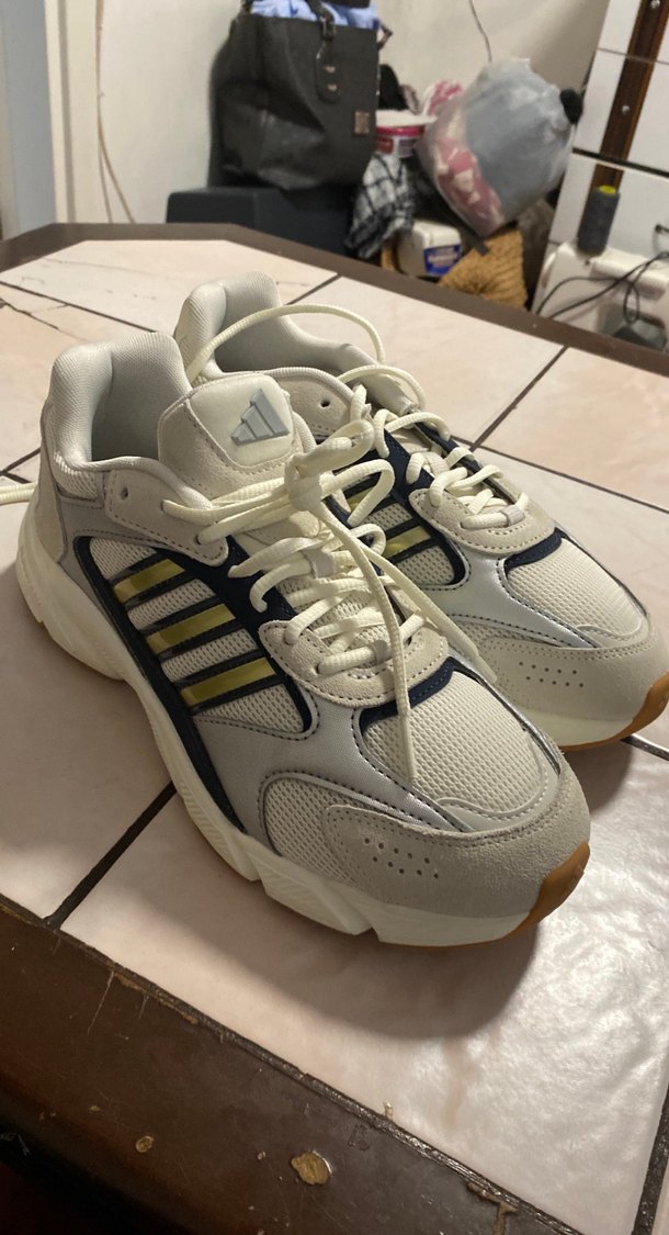 Beyaz Cırtcırtlı Stiletto Topuklu Kadın Spor Ayakkabı - Görsel 3