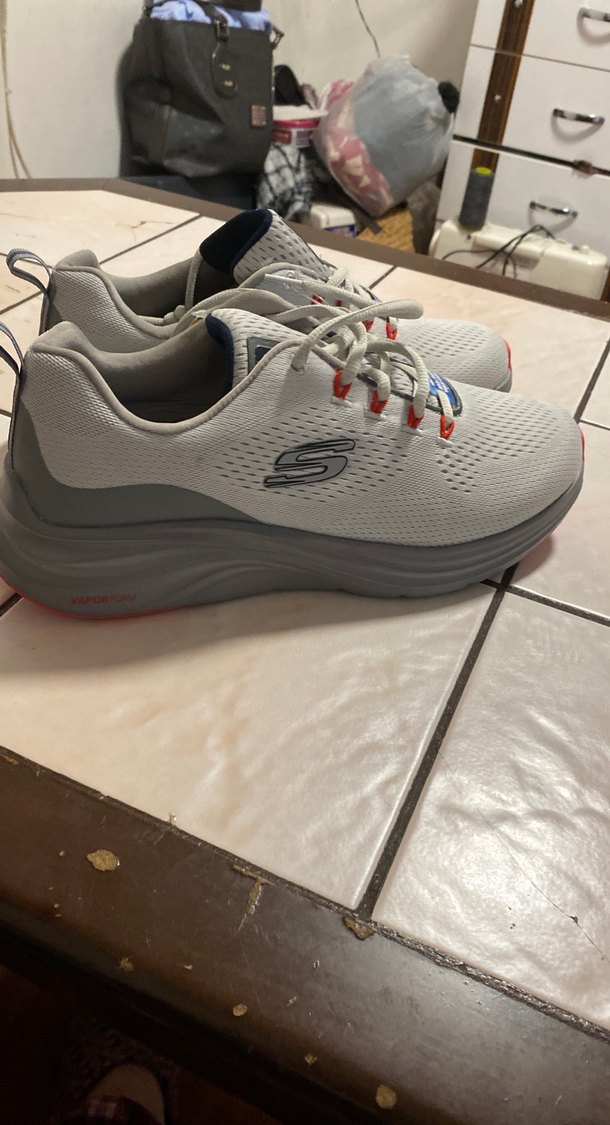 Gri Spor Ayakkabı Bağcıkları - Görsel 3