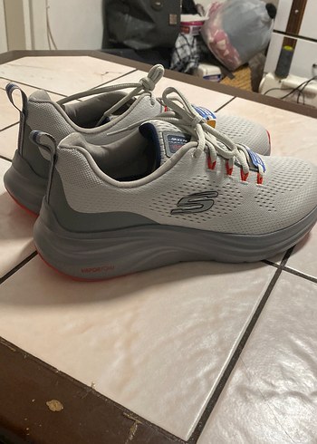 Gri Erkek Spor Ayakkabı Bağcıkları - Görsel 3