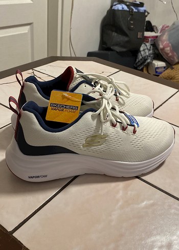 Beyaz Erkek Spor Ayakkabı Bağcıkları - Görsel 4