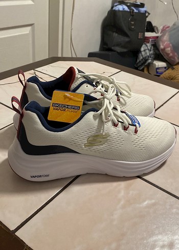 Beyaz Erkek Spor Ayakkabı Bağcıkları - Görsel 5