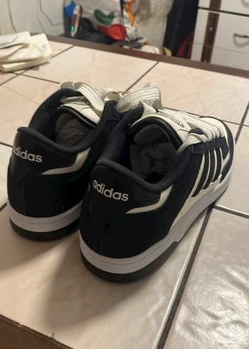 Kadın Siyah Beyaz Spor Ayakkabı - Görsel 5