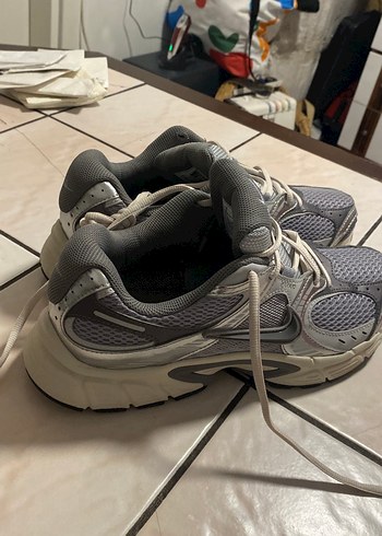 Gri Bağcıklı Kadın Spor Ayakkabı - Görsel 8