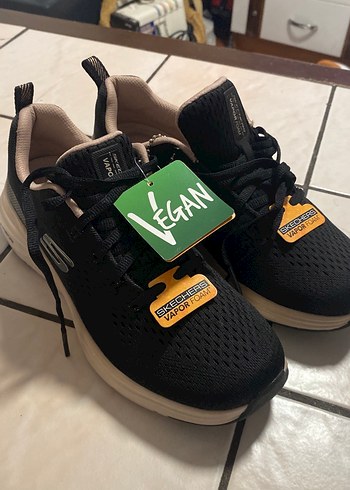 Skechers Siyah Vegan Kadın Spor Ayakkabı - Görsel 2