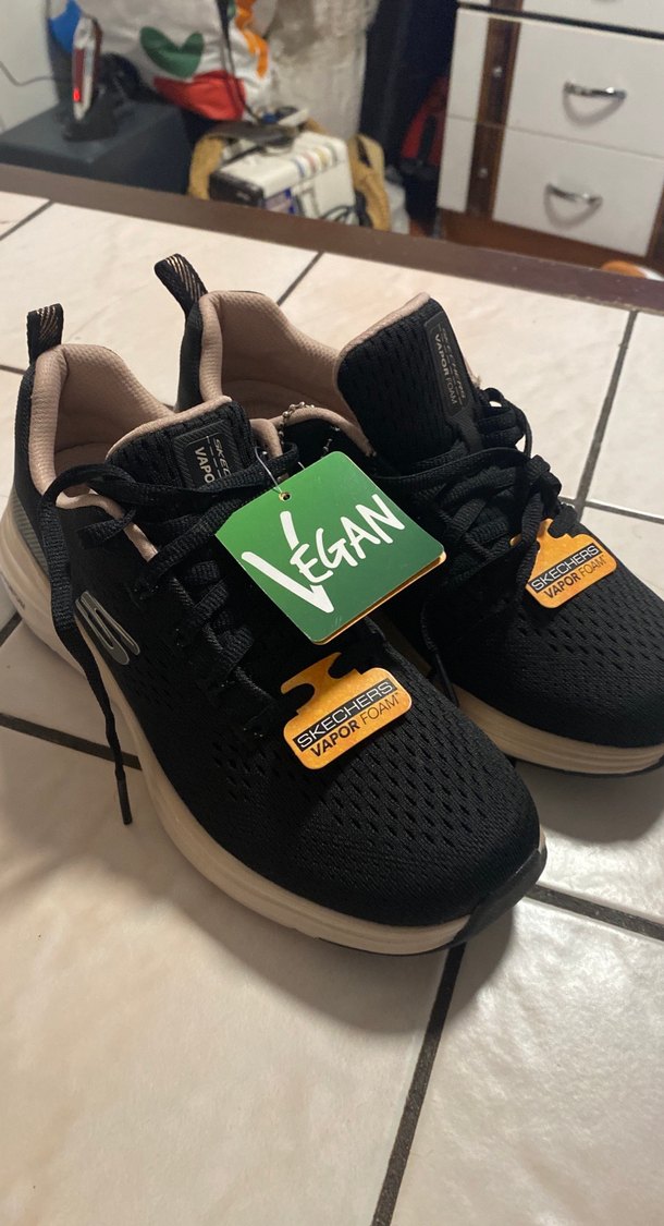 Skechers Siyah Vegan Kadın Spor Ayakkabı - Görsel 2