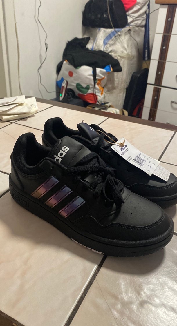 Mor Detaylı Siyah Kadın Spor Ayakkabı - Görsel 4